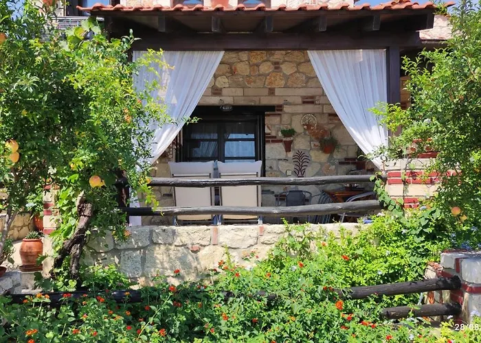 Artemis Stone House Tatil Evi Psakoudia