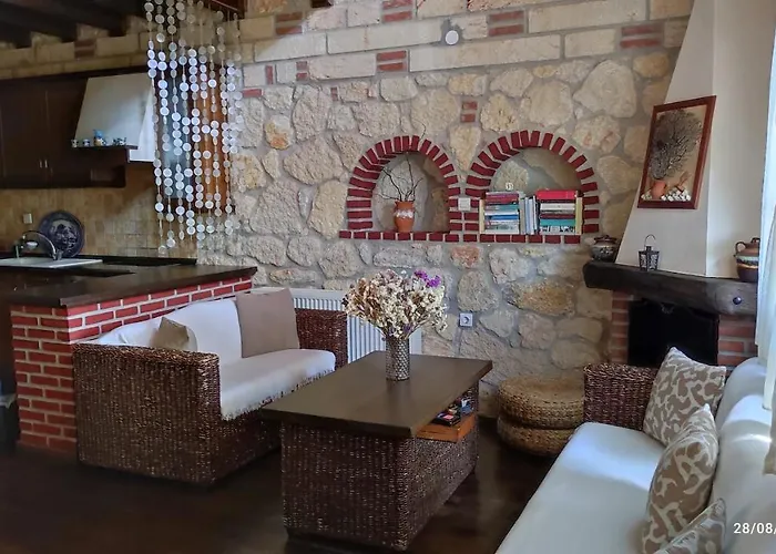 Artemis Stone House Tatil Evi Psakoudia