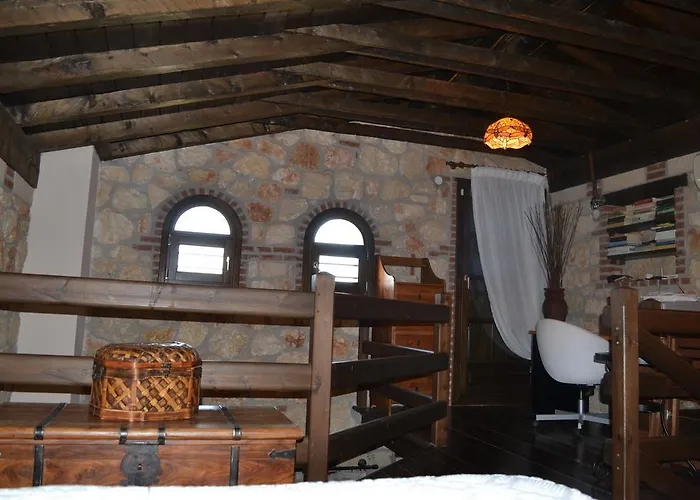Artemis Stone House Psakoudia