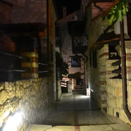 بيت للعطل Artemis Stone House