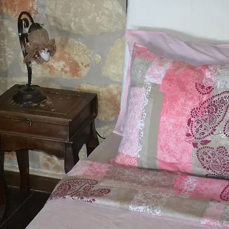 Artemis Stone House بيت للعطل *